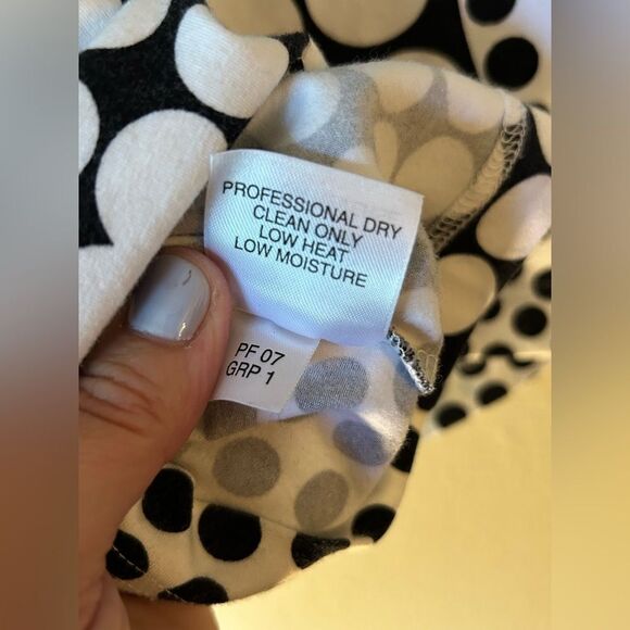 Vintage St John Sport Blue & White Polka Dot Swirl - Size Small - EUC - Picture 5 of 5